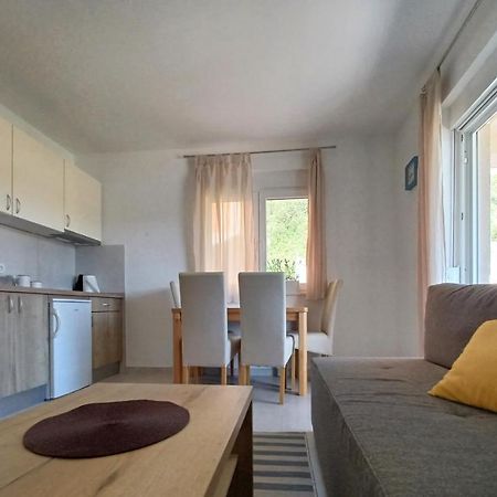 Ferienwohnung Sol Kremena Exterior foto