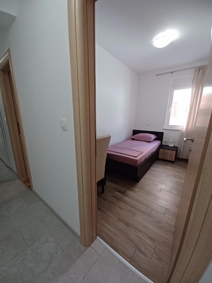 Ferienwohnung Sol Kremena Exterior foto